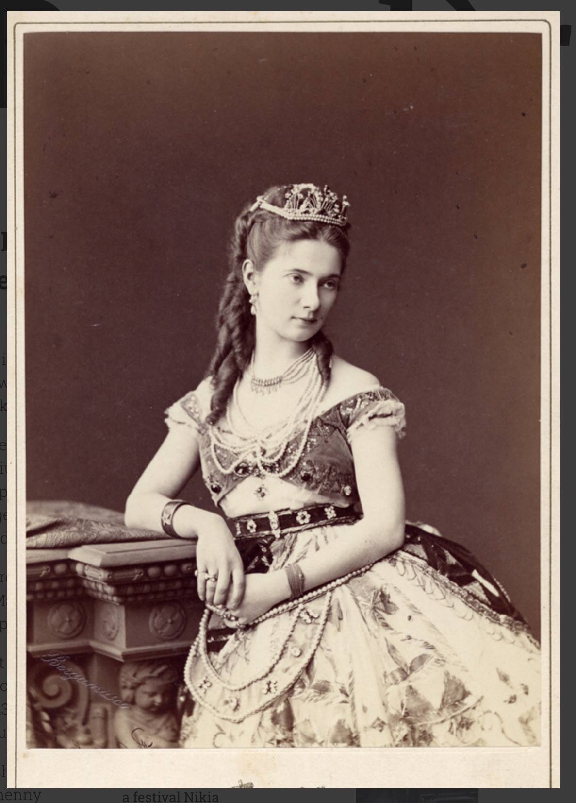 Ekaterina Vazem as Nikiya (1877)