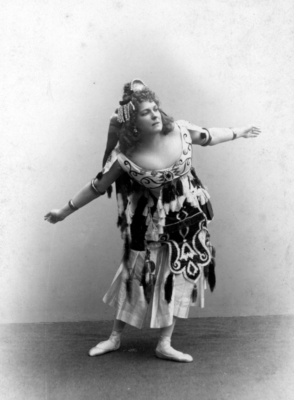Marie Petipa in the Hindu Dance (1900)