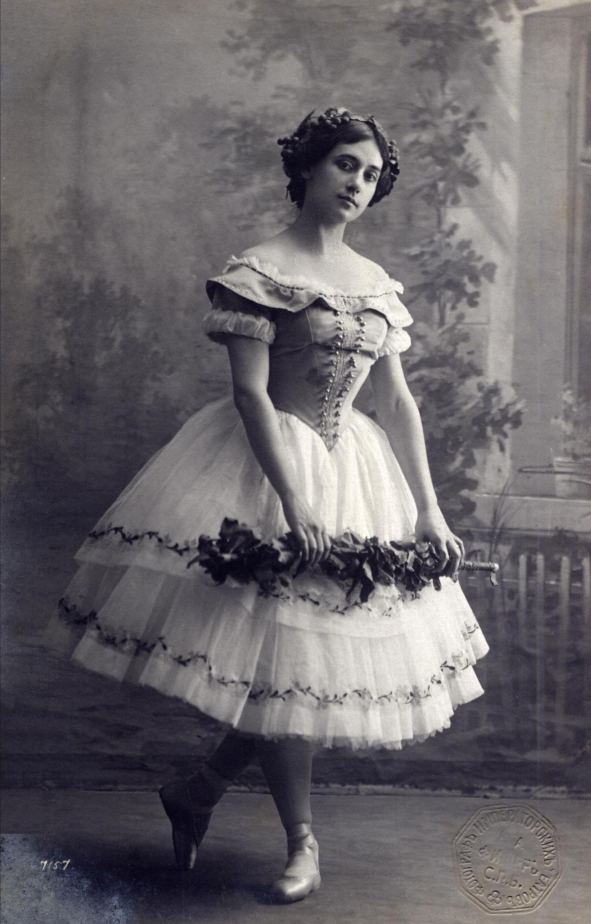 Tamara Karsavina as Giselle (1909)